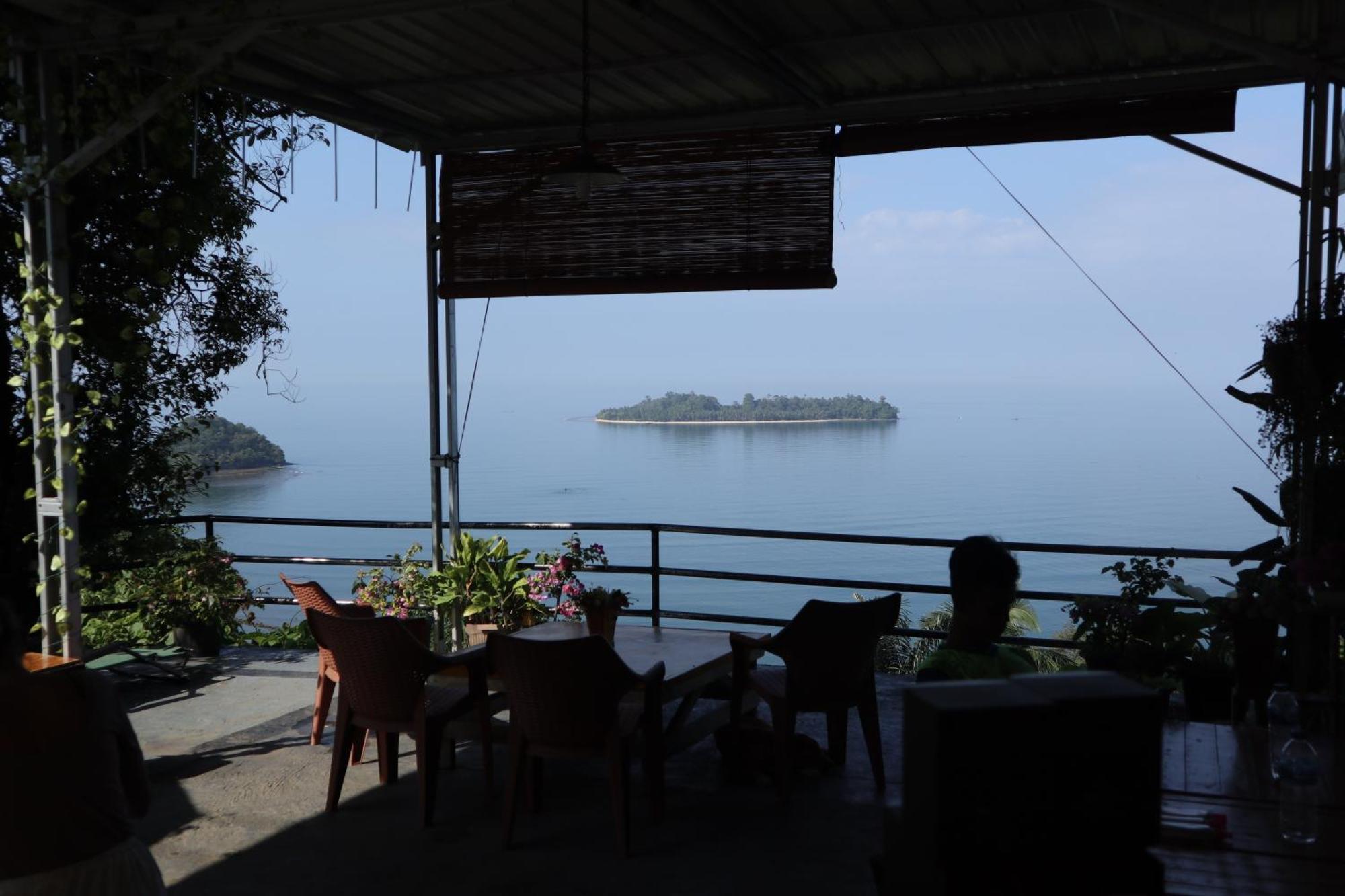 The View Padang, Amazing View, 8 Mins Mentawai Fast Ferry, Cold Beer,Close To Restaurants Padang (Sumatra) Luaran gambar